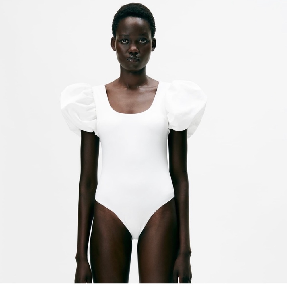 NWT. Zara White Zara Balloon Sleeves Swimsuit. Size SM. Bachelorette/Honeymoon